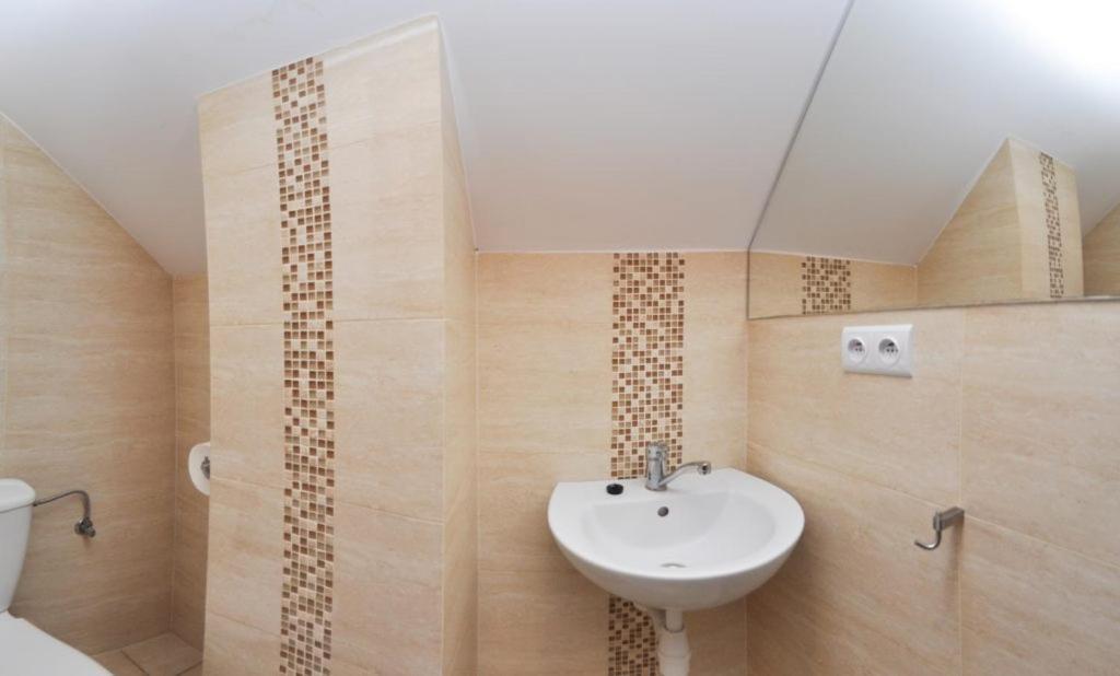 Ferienhaus Holiday Home Domki Raj Jarosławiec Kültér fotó