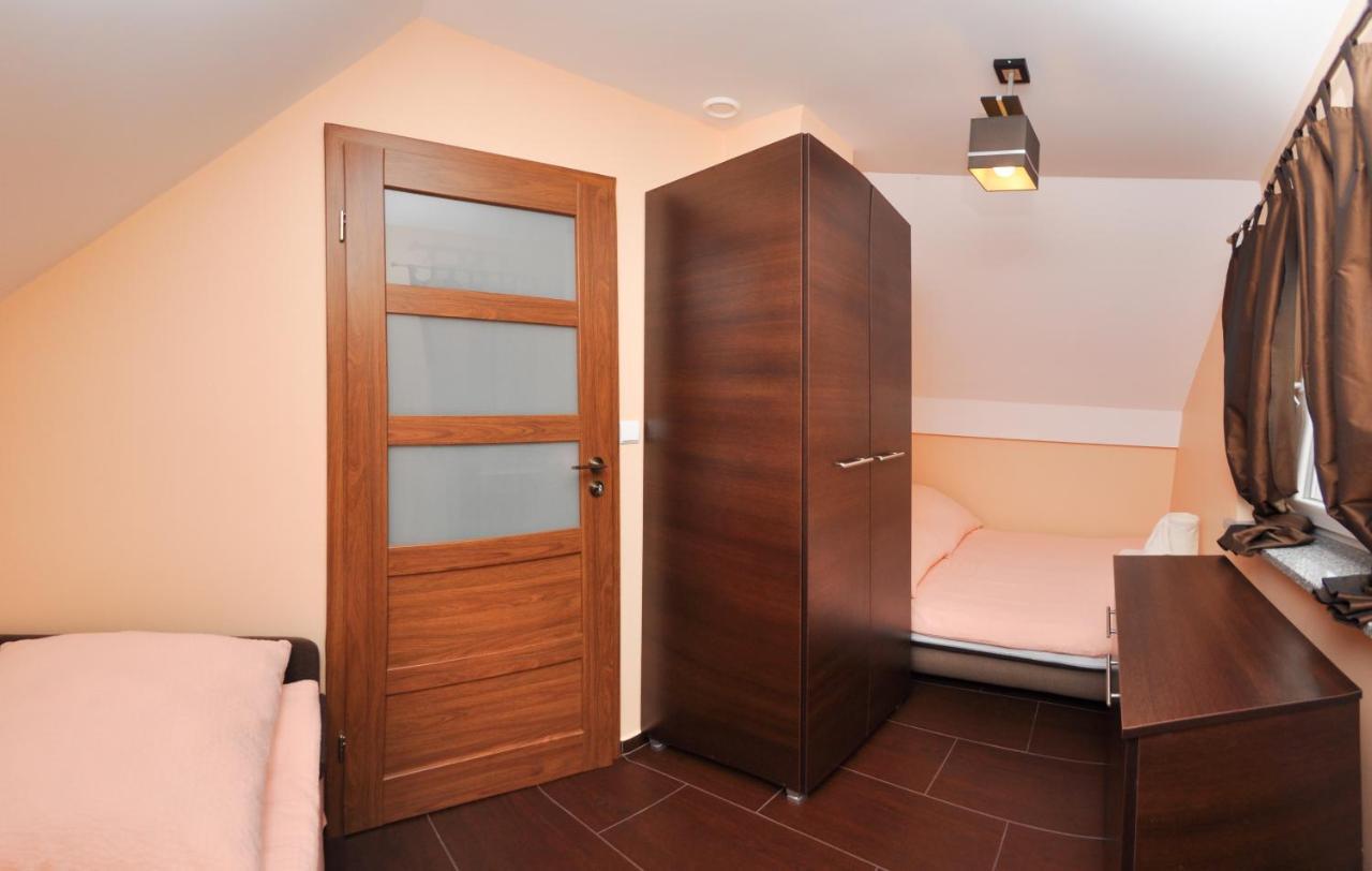Ferienhaus Holiday Home Domki Raj Jarosławiec Kültér fotó
