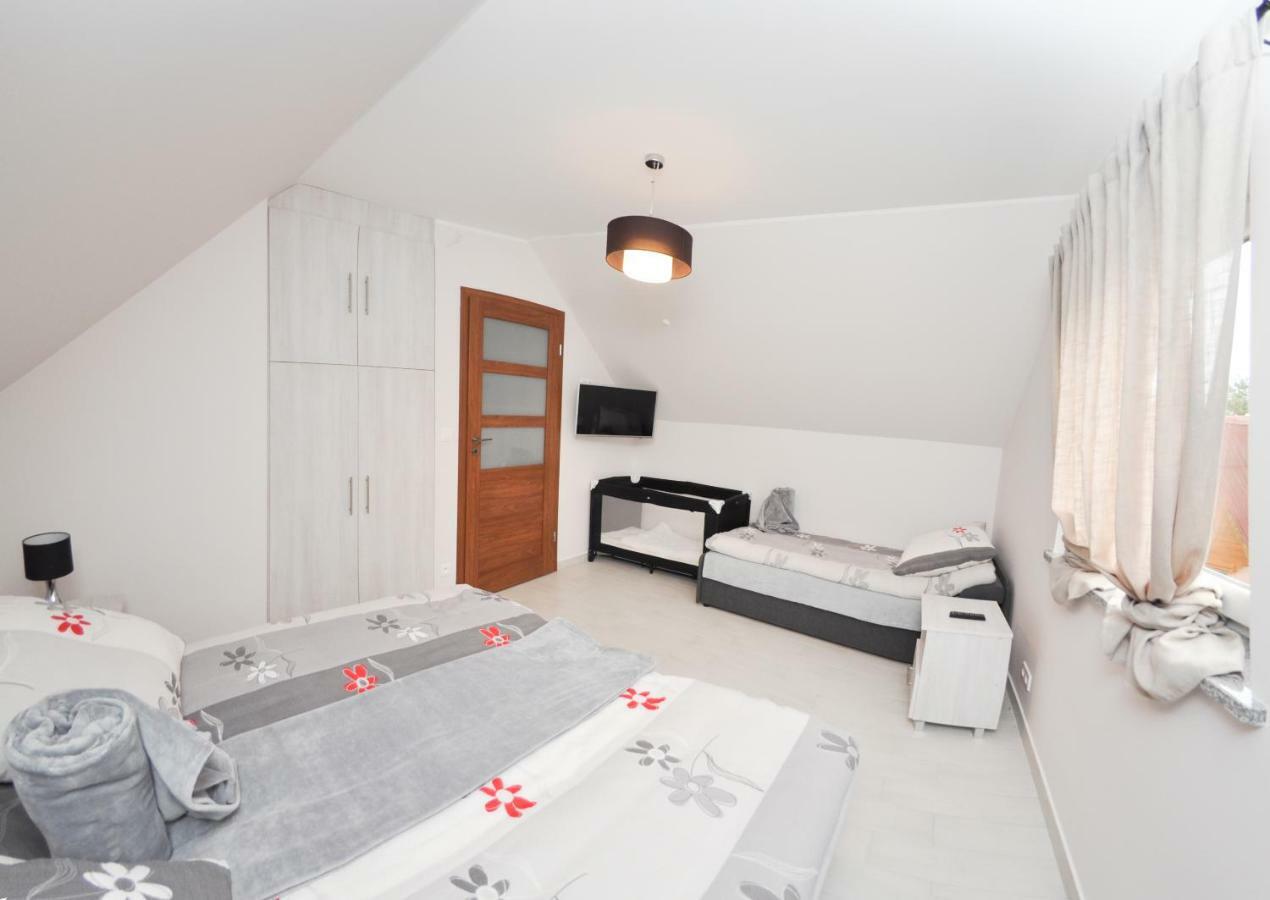 Ferienhaus Holiday Home Domki Raj Jarosławiec Kültér fotó