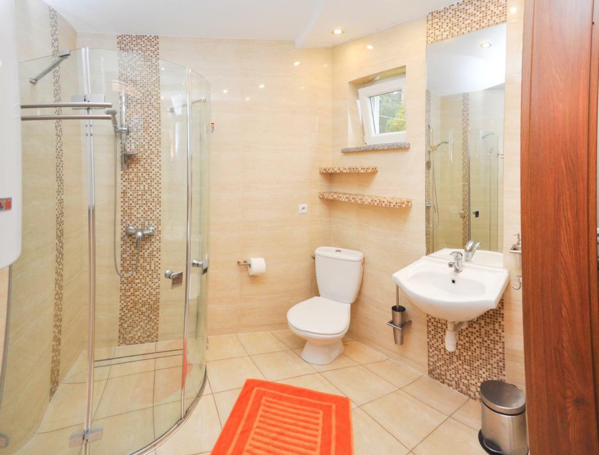 Ferienhaus Holiday Home Domki Raj Jarosławiec Kültér fotó